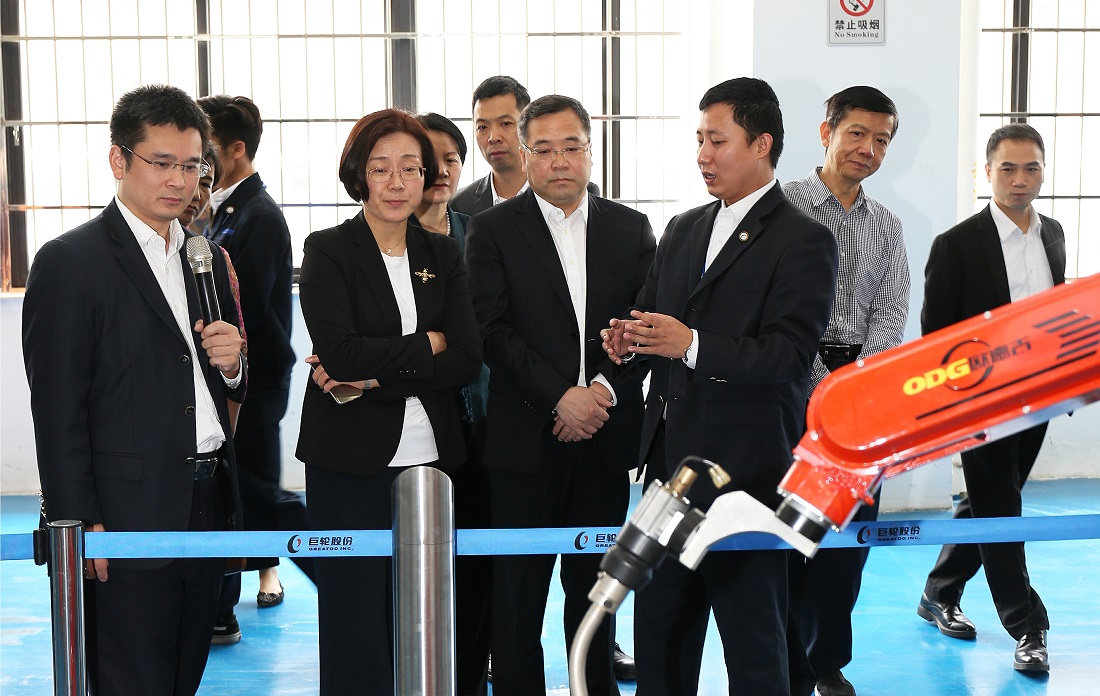 ����ʡ��ʡ��������һ��ݰ��ׯ����Ϸ�����ݣ���е�˹�˾�������