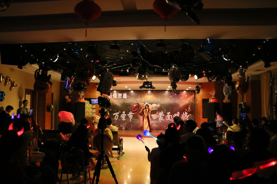 �����ഺħ��ҹ  ����������̨